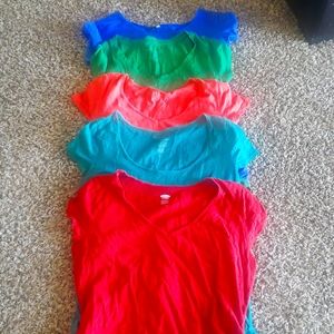 Lot of 5 old navy and Liz lange maternity shirts.